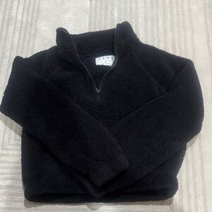 cropped black fleece from AERO size xs!